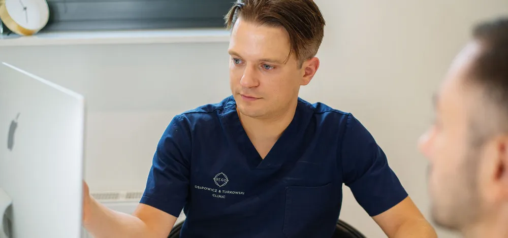 Dlaczego coraz więcej kobiet i mężczyzn wybiera przeszczep włosów jako najlepszą inwestycję w wygląd? Dlaczego coraz więcej kobiet i mężczyzn wybiera przeszczep włosów jako najlepszą inwestycję w wygląd?